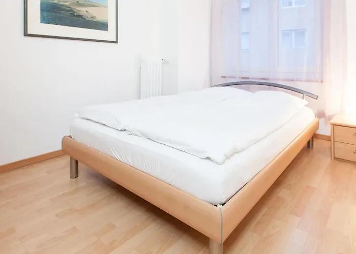 Swiss Star Universitaetstrasse 3*