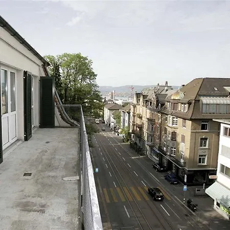 Swiss Star Universitaetstrasse 3*