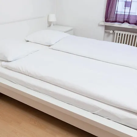 מלון Swiss Star Universitaetstrasse